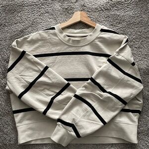 Lululemon Perfectly Oversized Crew Neck